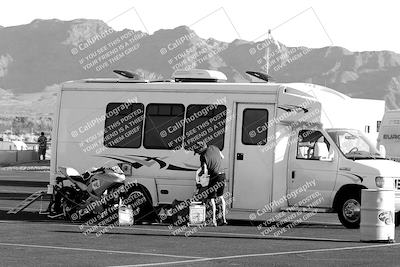 media/Oct-09-2022-SoCal Trackdays (Sun) [[95640aeeb6]]/Around the Pits/